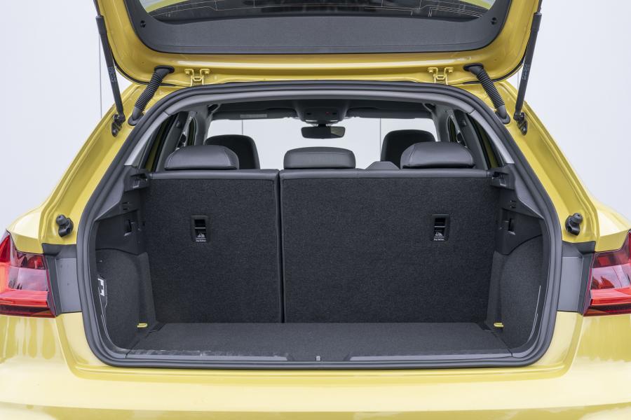 Багажник Audi A1 citycarver 2019 года  (UK) (фото 6 из 40)